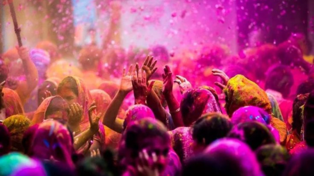 Holi Celebrations Marked by Community Events in Ichalkaranji